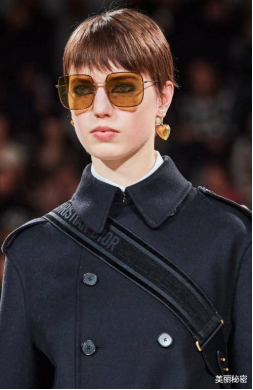 Retro square sunglasses